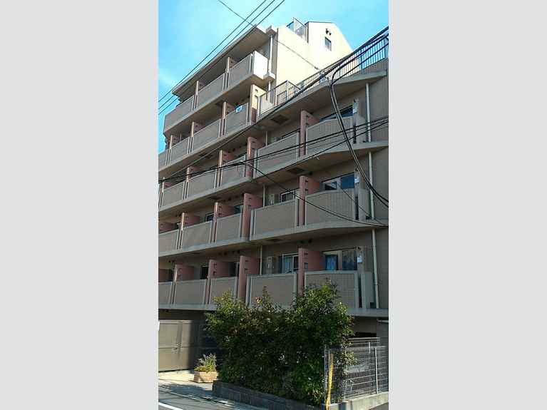 アペルト西新宿 外観