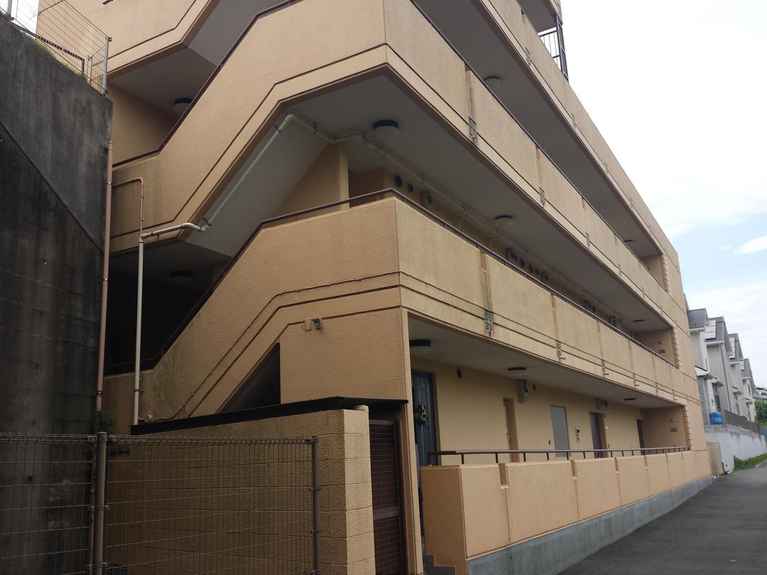 町田リバーサイドハウス 外観
