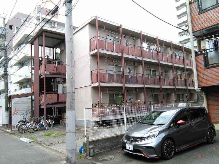 川角マンション 外観