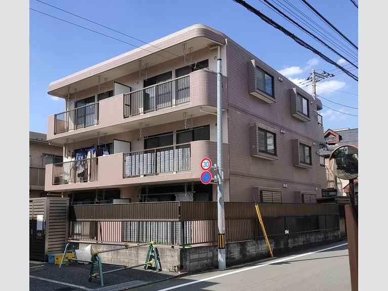 ソレーユイシダ 外観