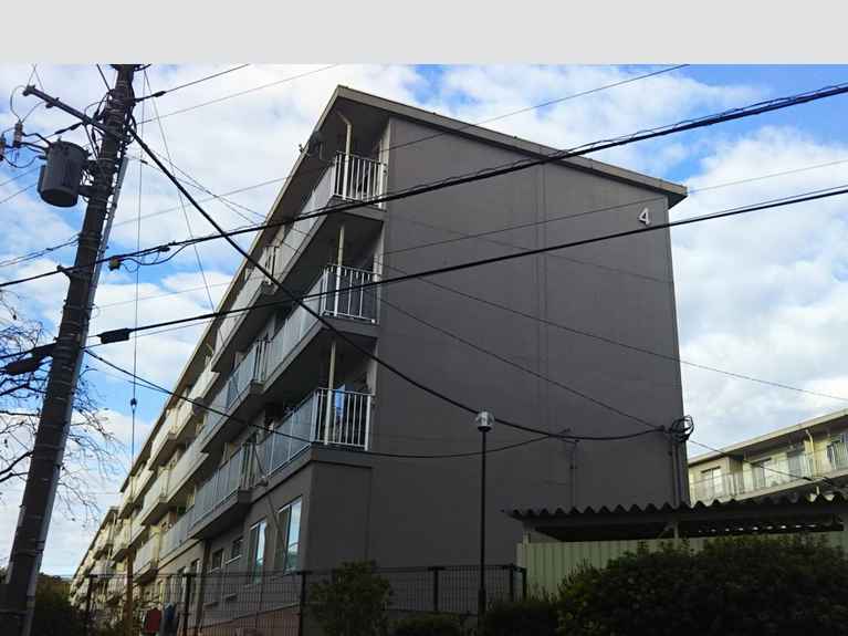 東本郷住宅4号棟 外観