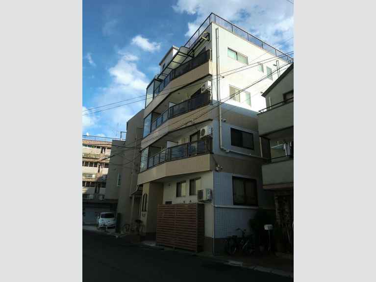 シューハイツ 外観