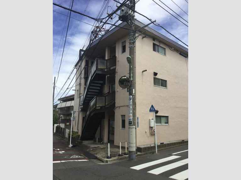 亀山ハウス 外観