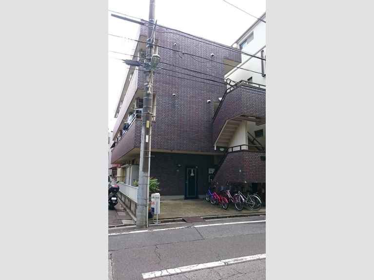 フレール西青木 外観