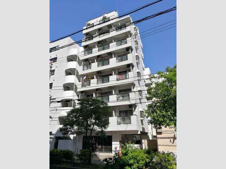 スカイコート横浜真金町 外観