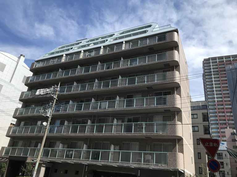ラディラ川口 外観