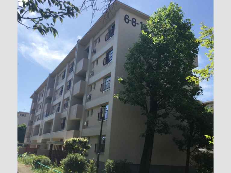 鶴川6丁目団地6-8-1 外観