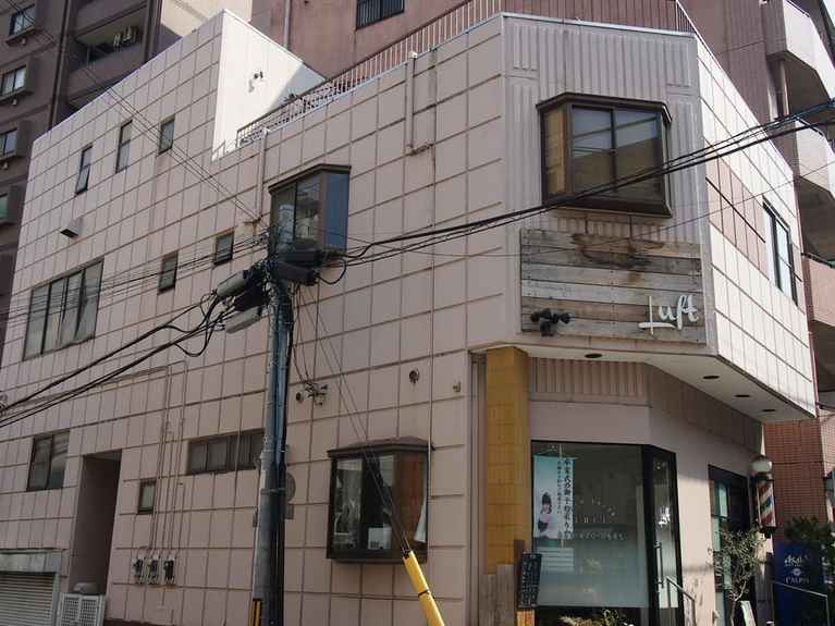 リキ・ヘリアンサス 外観