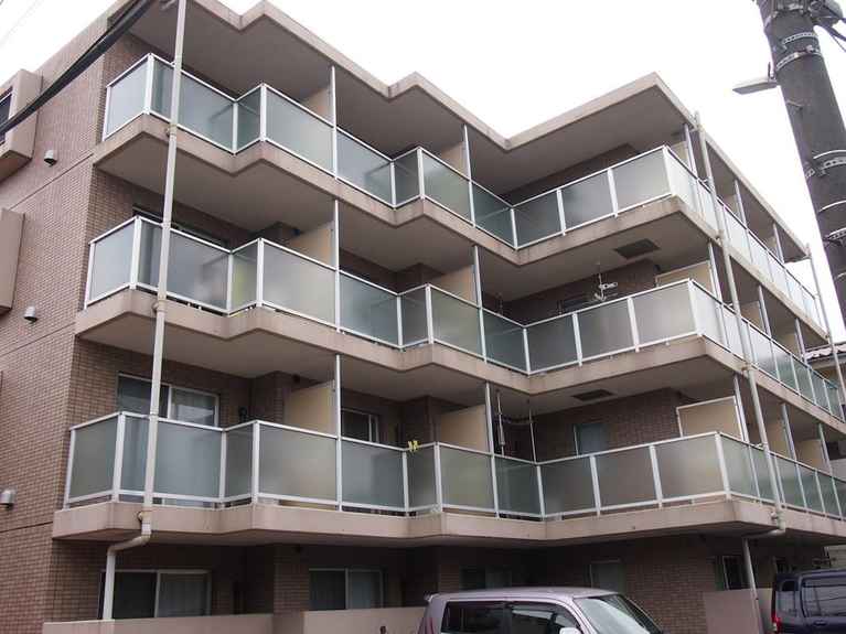 Park Court Gumyouji 外観