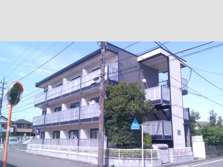 レオパレスFIII相模原 外観