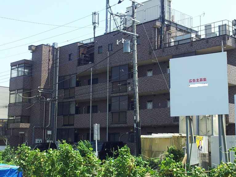 グランドゥール・クシマ 外観