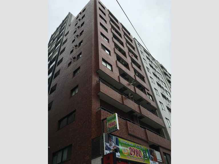 モナークマンション大久保 外観