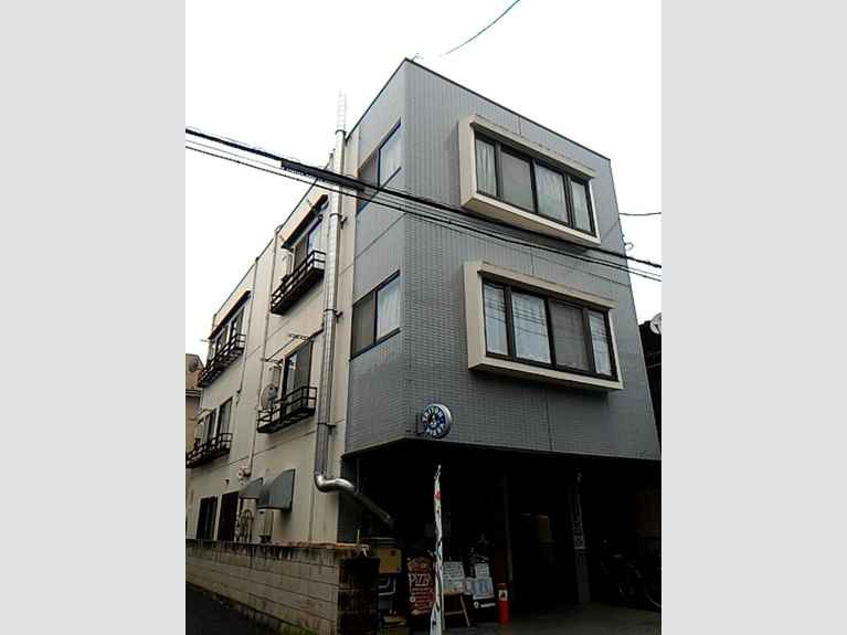 プラーカ壱番館 外観
