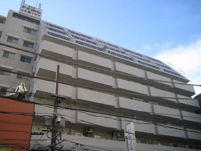ニックアーバンハイム上大岡プラザ 外観