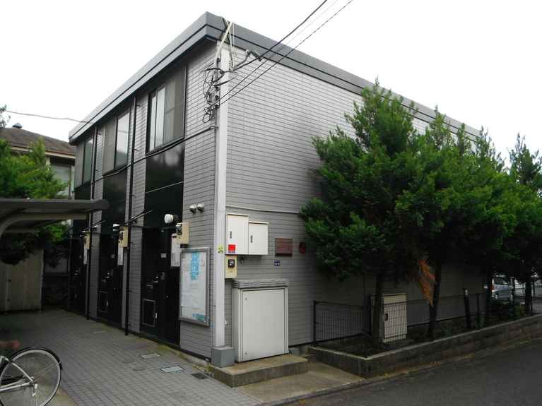 レオパレス峯下B 外観