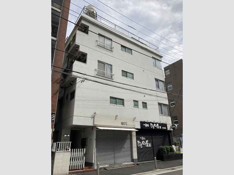 鰐部ビル 外観