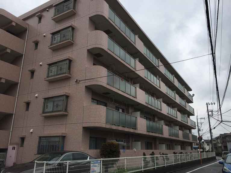 ハイビジョン 外観
