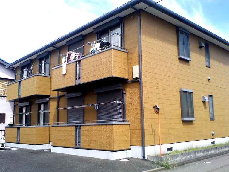 フラッツ・まほろば 外観