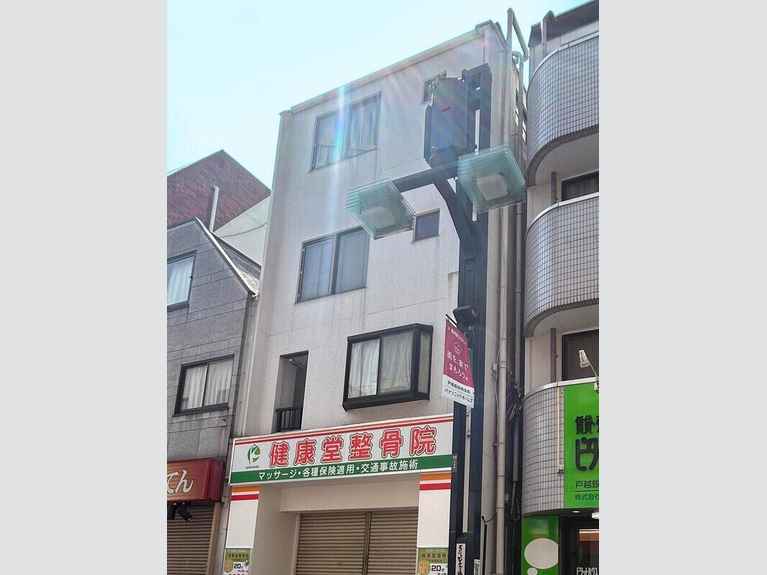スカイライトハウス 外観