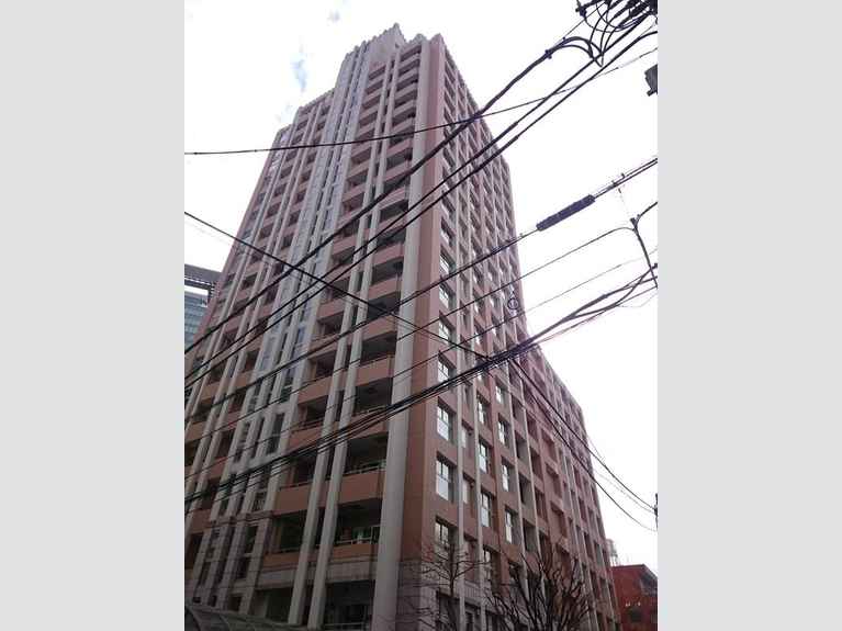 ファミール新宿グランスィートタワー 外観