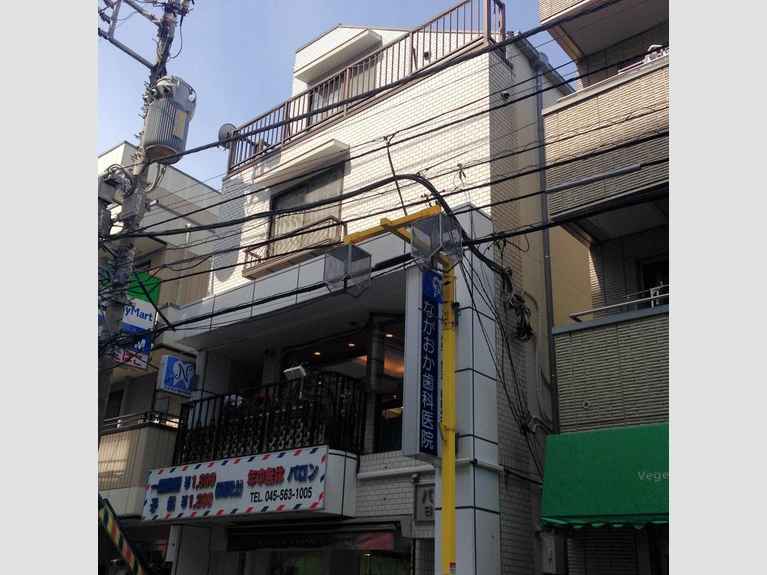 バロン日吉ビル 外観