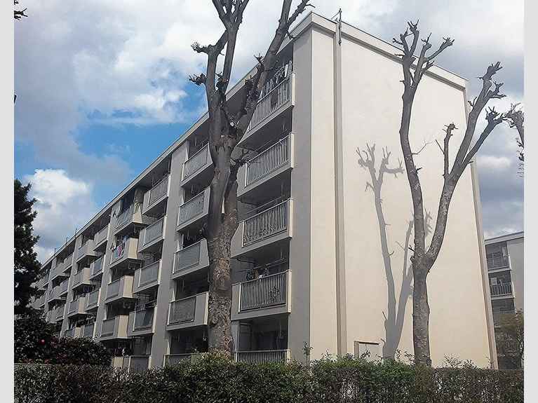 公社多摩川住宅ハ-11号棟 外観