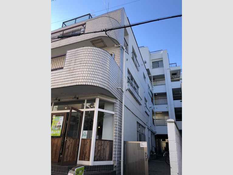 ブェノス経堂 外観