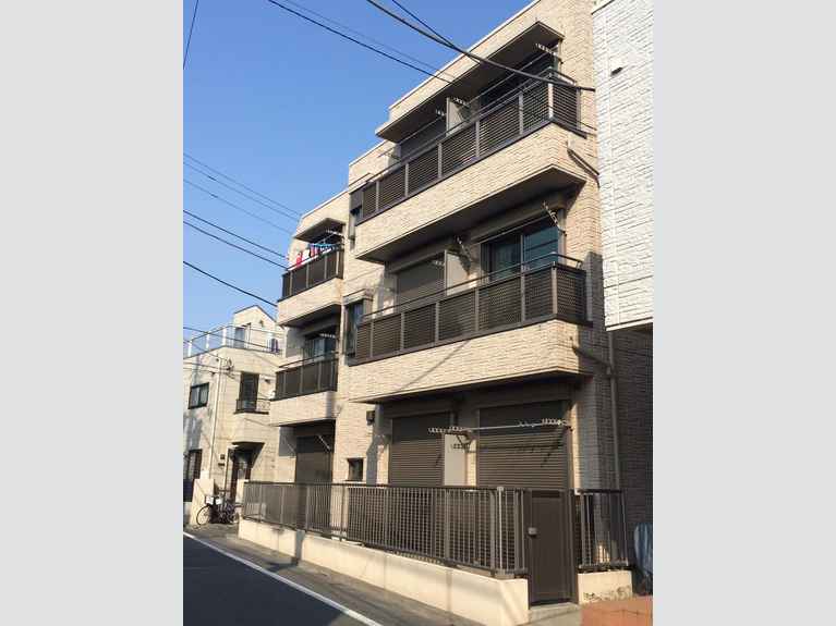 プレシャス 外観