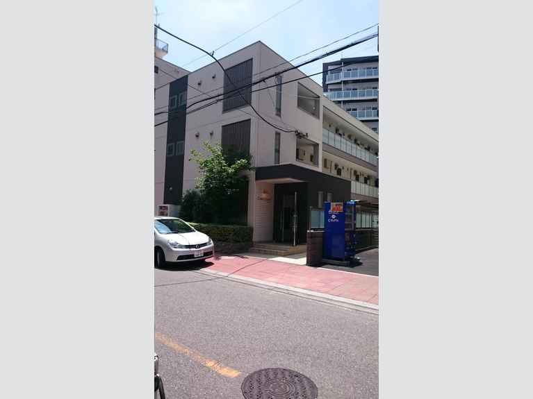 CRESTCOURT 外観