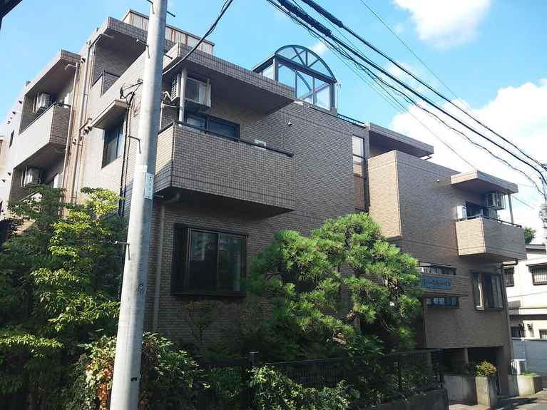 リバースリーハイツ 外観