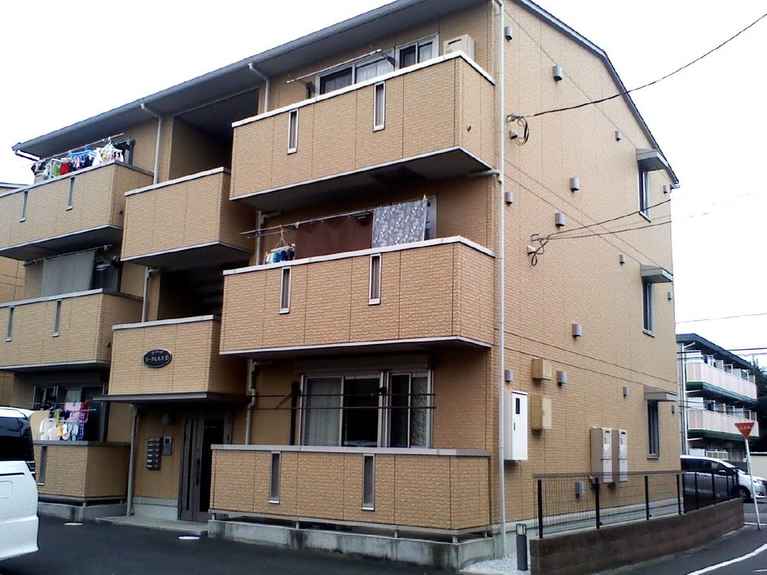 ラークヒルズD 外観