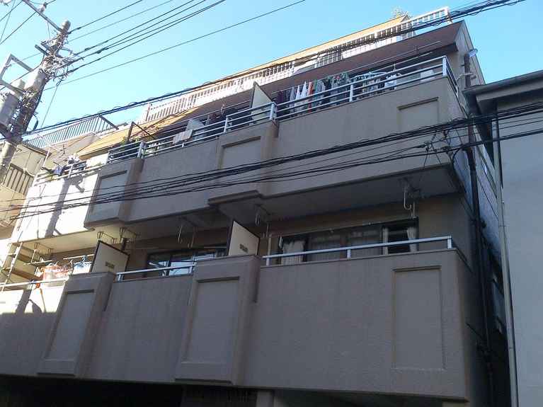 ファミール千駄木 外観