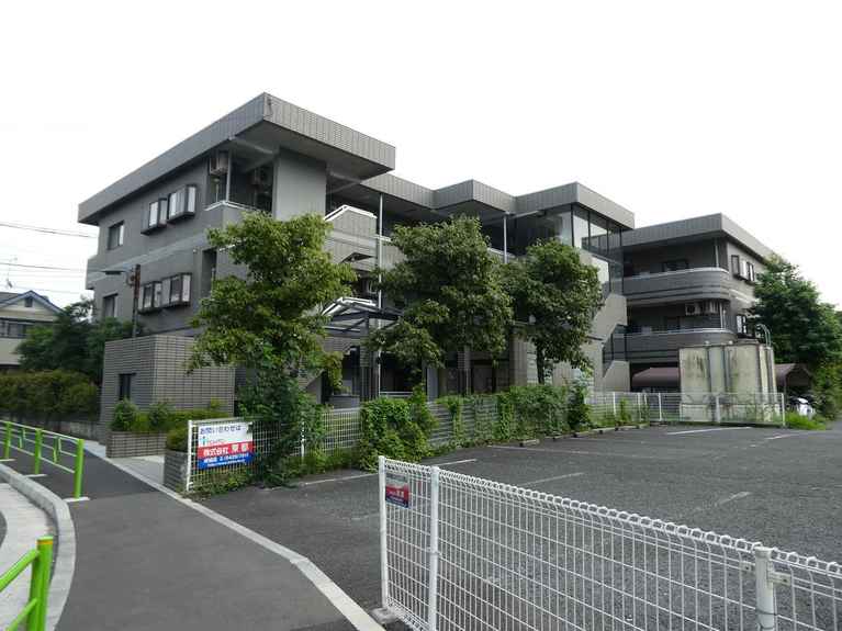 DORF WIESE 外観