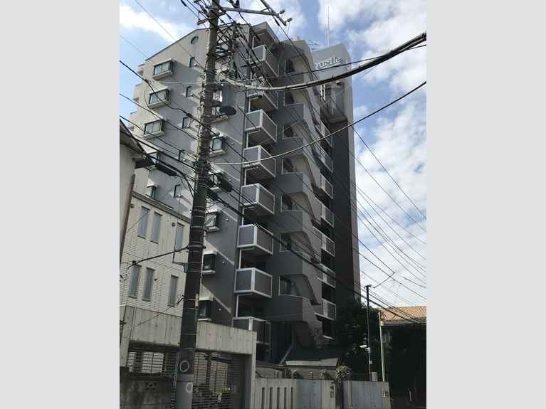リュエル川口 外観