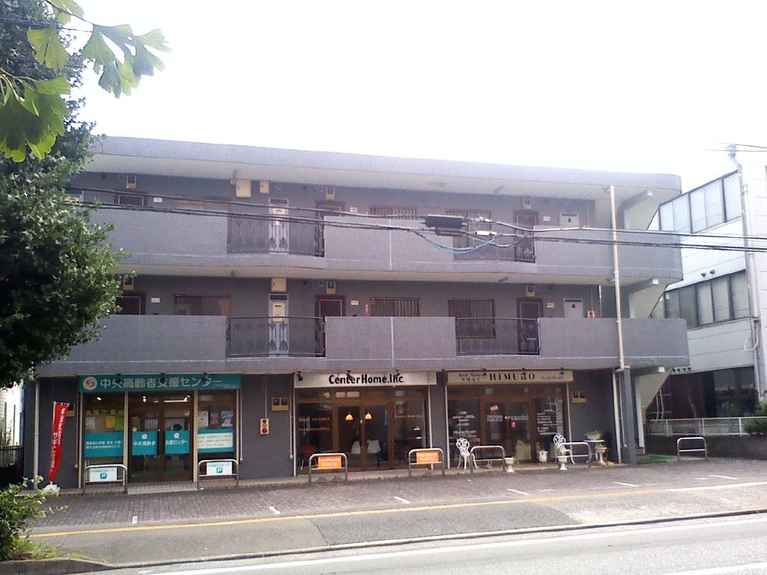 アスカ 外観