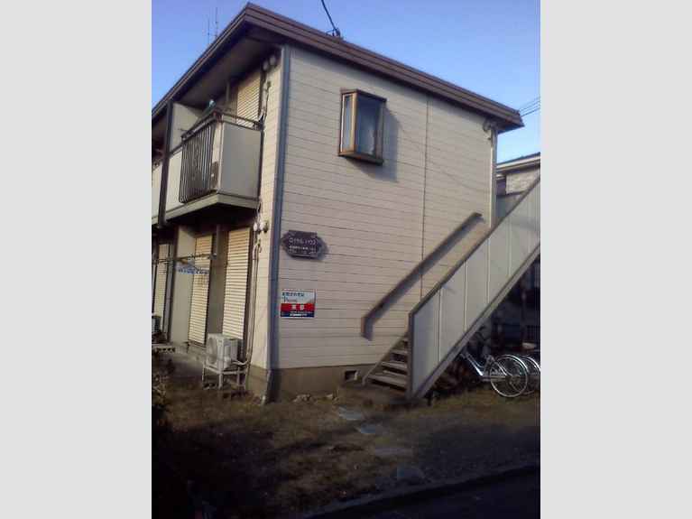 ロイヤルハウス 外観