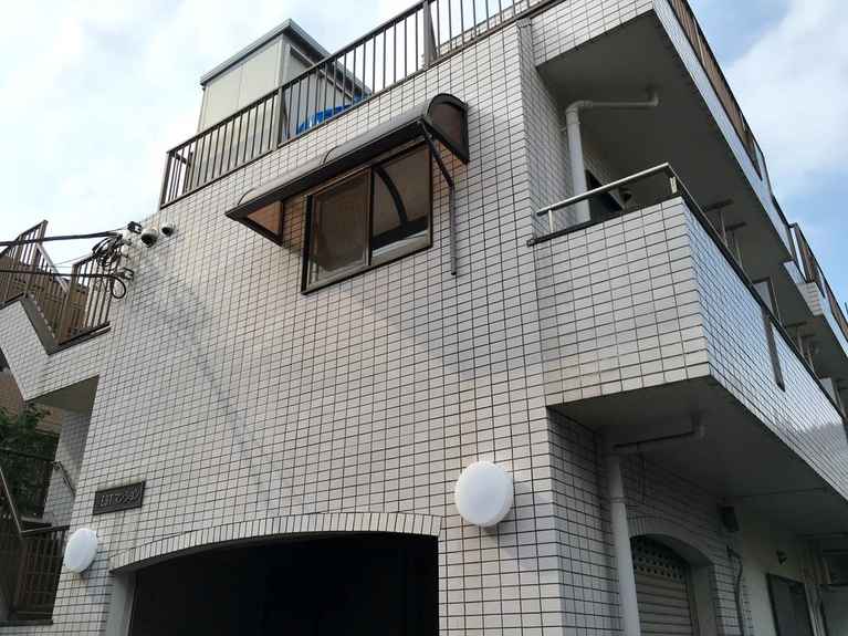 ウエストマンション 外観