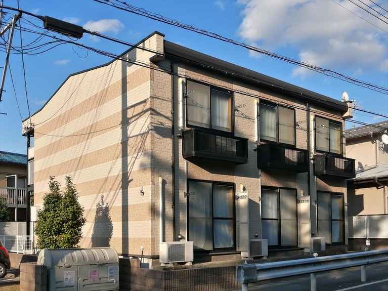 レオパレス大和田 外観