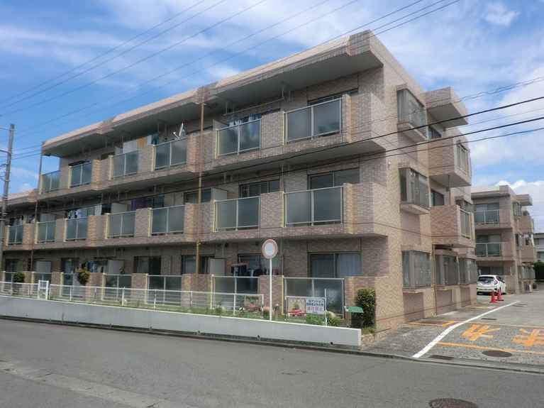 ヒルハイム湘南II 外観