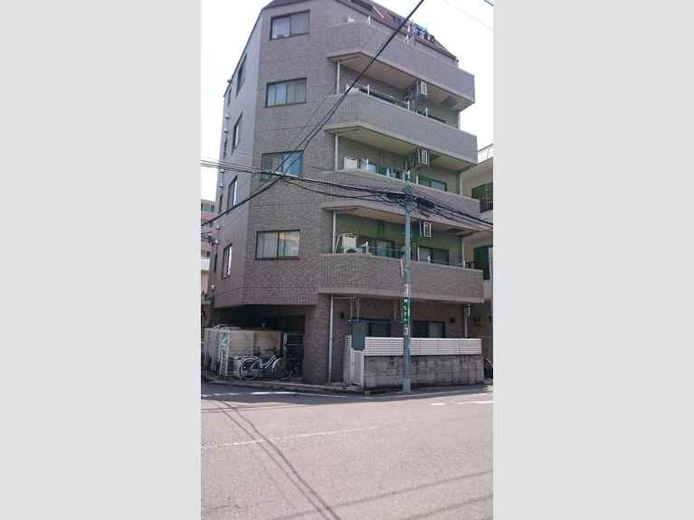 パインプレイス 外観