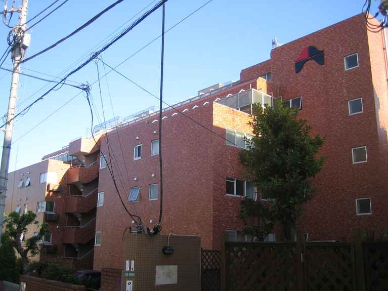 シャンボール第2都立大 外観