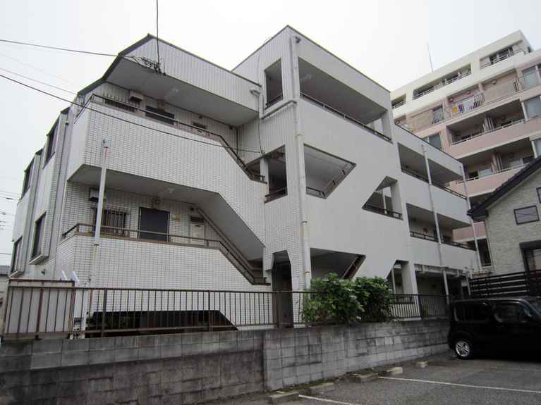 サンモール坂本 外観