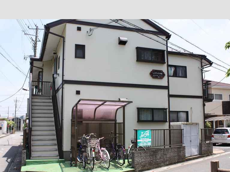 レジデンス中根 外観