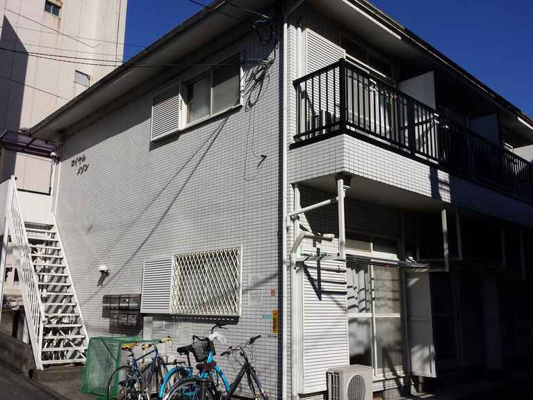ロイヤルメゾン 外観