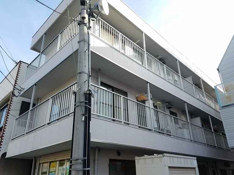 パレスフルタ 外観