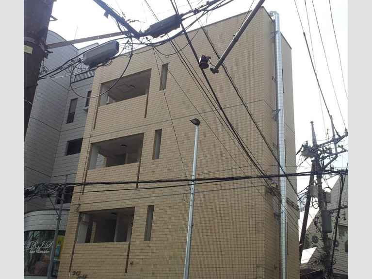 ライブフィールド 外観