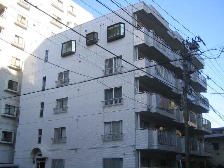 サン ハイム シマ 外観