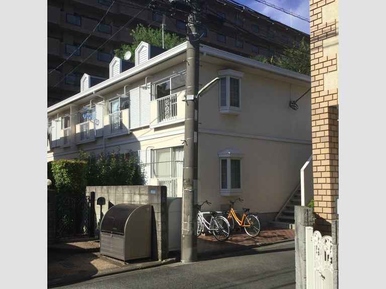 カディ石川台 外観