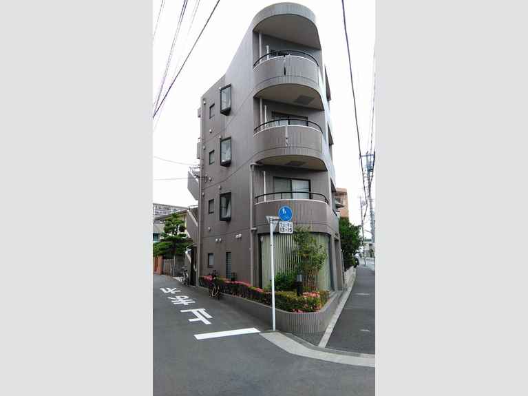 アートプラザ 外観