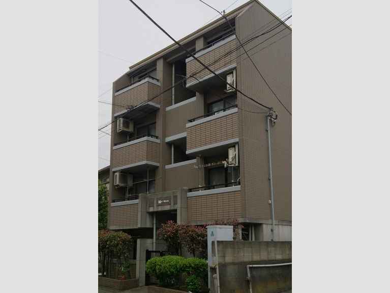 ケイ・ウェーブ 外観